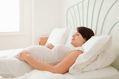 <b>孕晚期常见症状有哪些？</b>